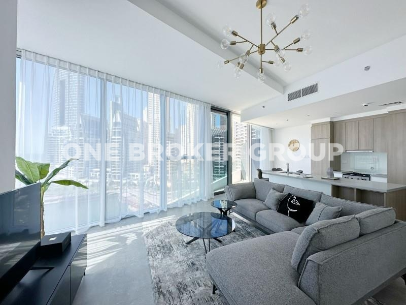 Brand New Exclusive Listing | Full Marina View-pic_1